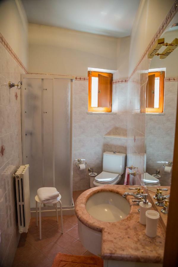 B&B Cortile Aurora Bronte Exterior foto