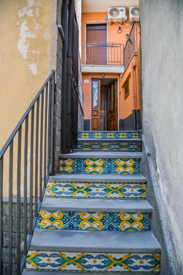 B&B Cortile Aurora Bronte Exterior foto